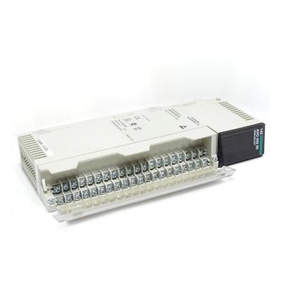 Schneider 140AVO02000 Analog Output Module 30-Day Returns！