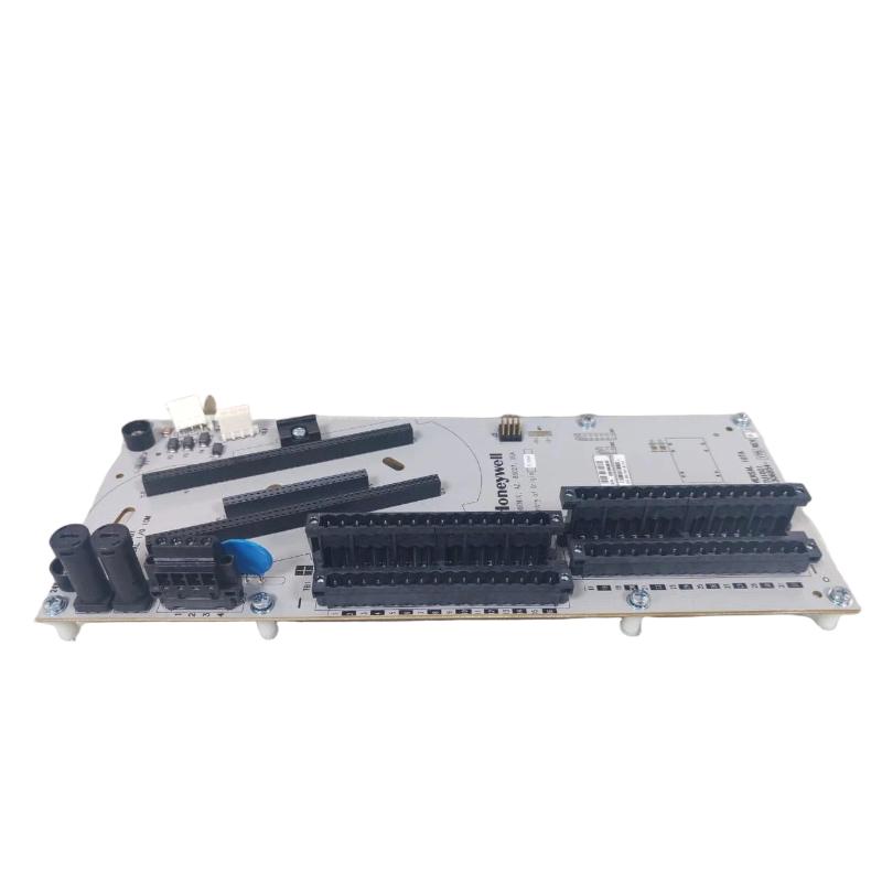 CC-TUIO01 51306854-175 (2)