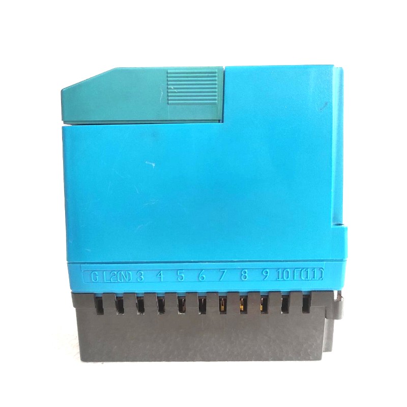 RM7800L1079 4