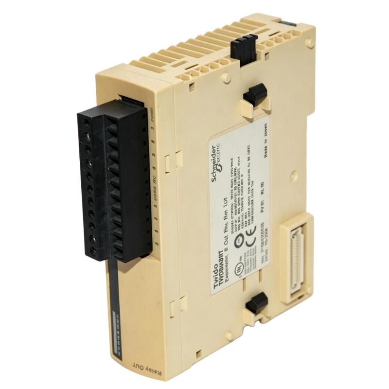 Schneider TWDDRA8RT Discrete Output Module